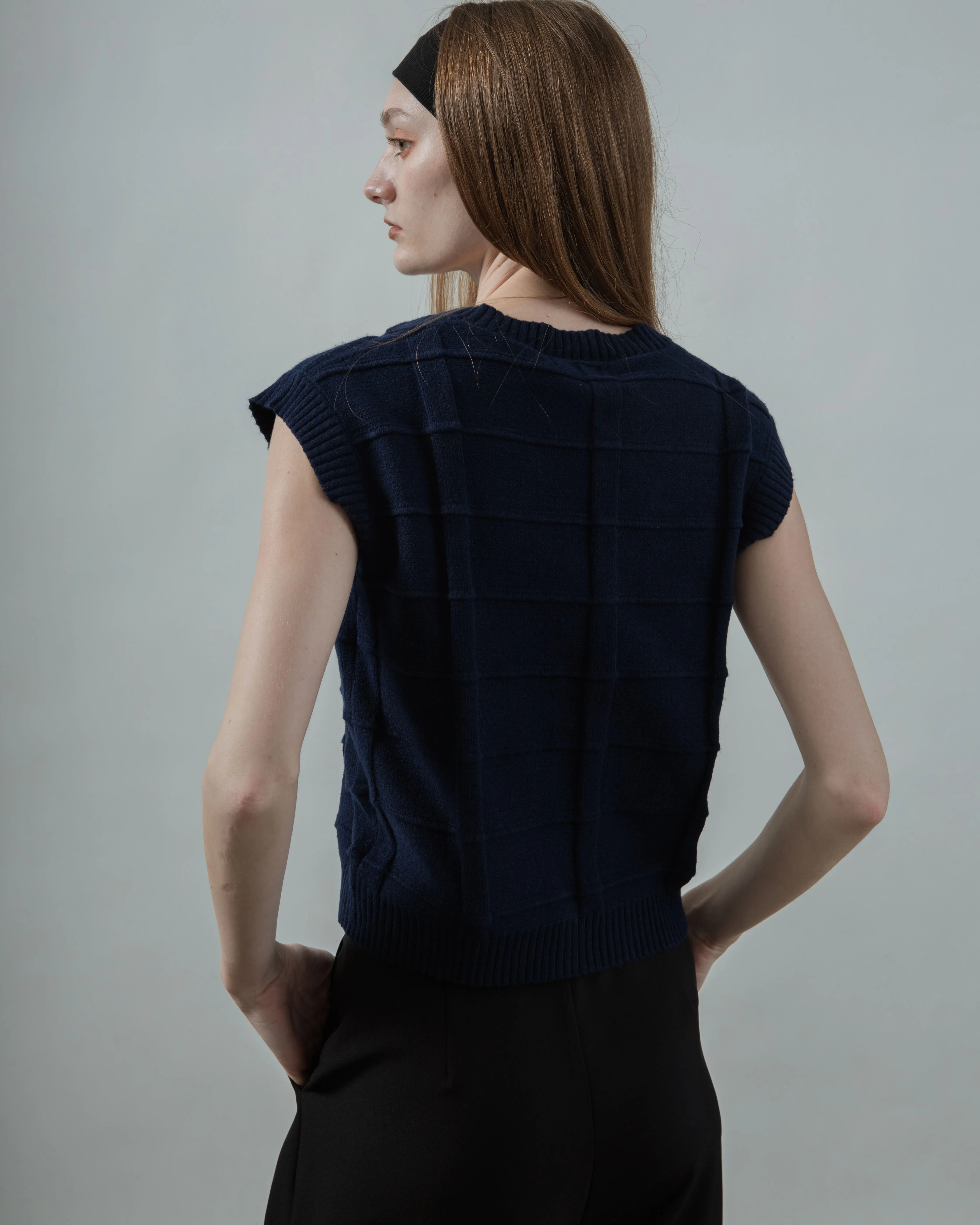 Checkered Texture Knit Vest (Navy)