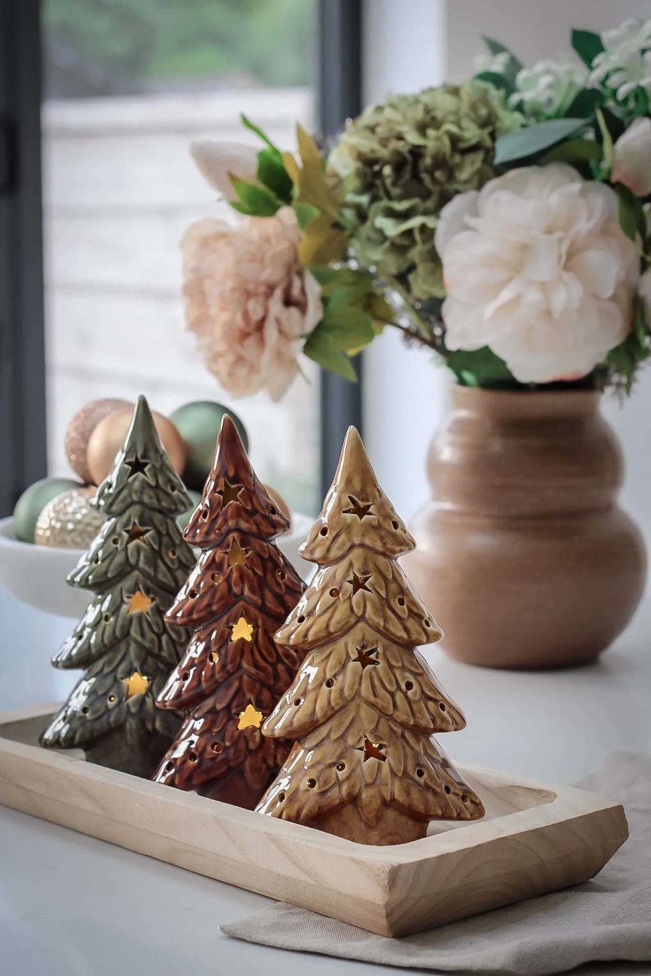 Earthy Ceramic LED Christmas Tree