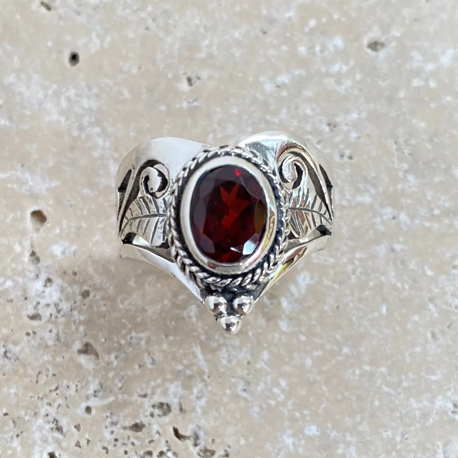 Garnet Filigree Wishbone Ring - Raya