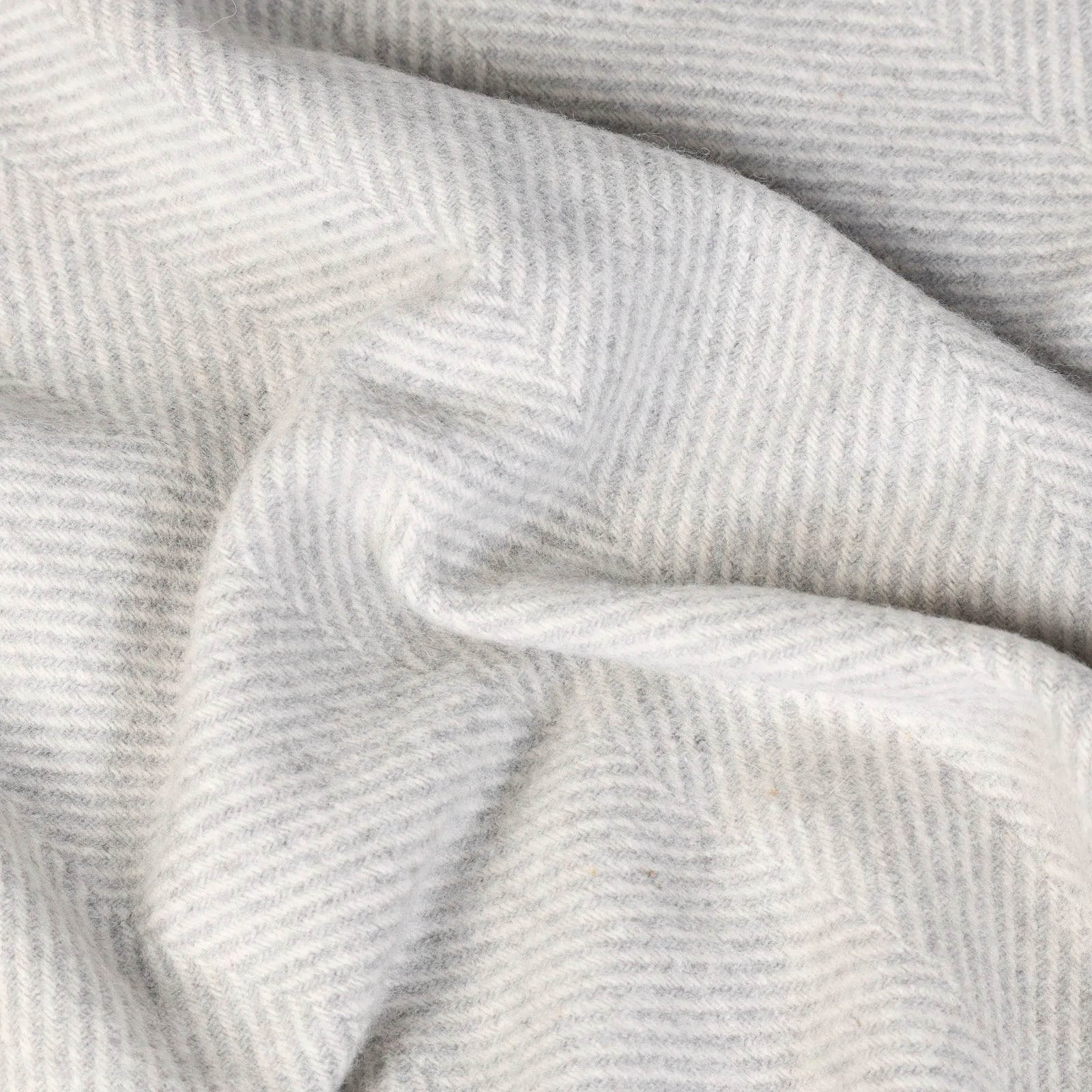 Herringbone Knee Blanket Silver
