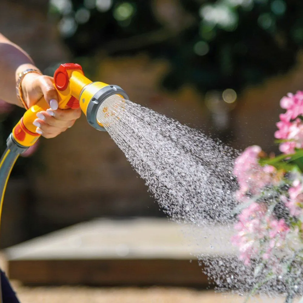 Hozelock Soft Touch Multispray Gun & Aquastop Connector