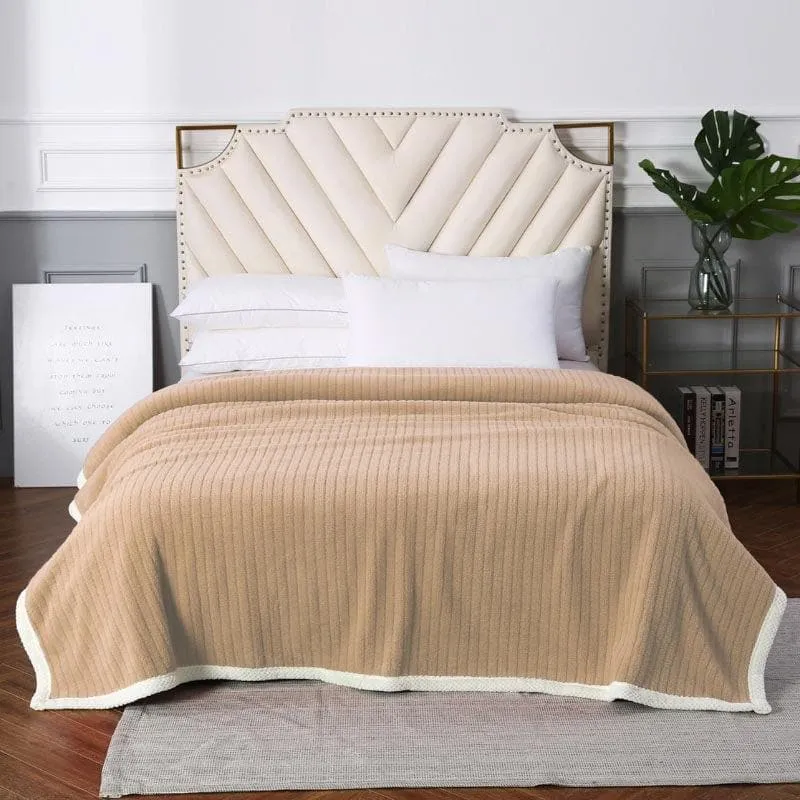 Idyllic Snigu Brown Polyester Blanket