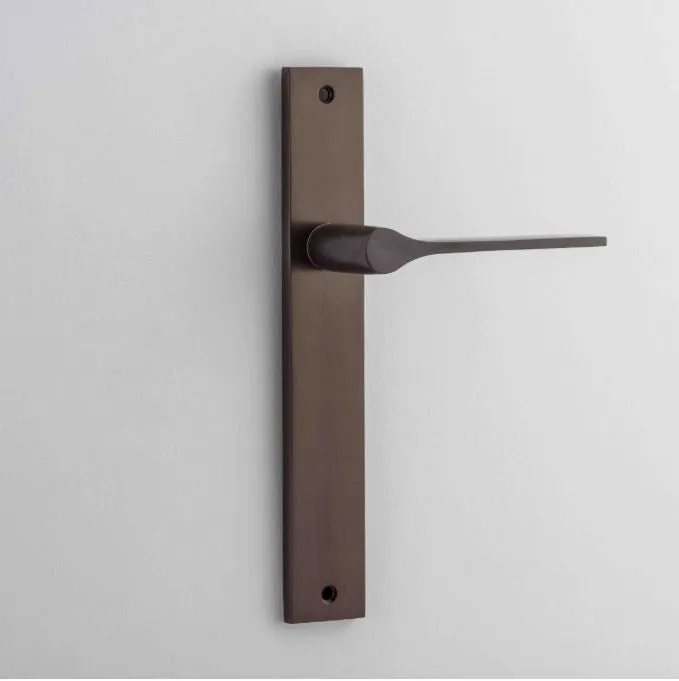 IVER COMO LEVER RECTANGULAR BACKPLATE