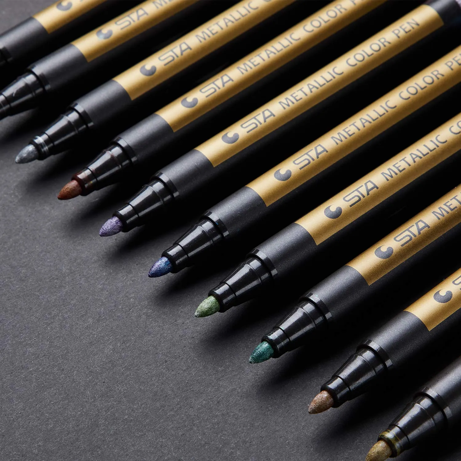 Ohuhu Premium Metallic Marker Pens Fine Tip 10 colours Glitter Paint Pen Window Marker for DIY Card Making Coloring Books Scrapbook Photo Album Rock Art 2 mm fine tips