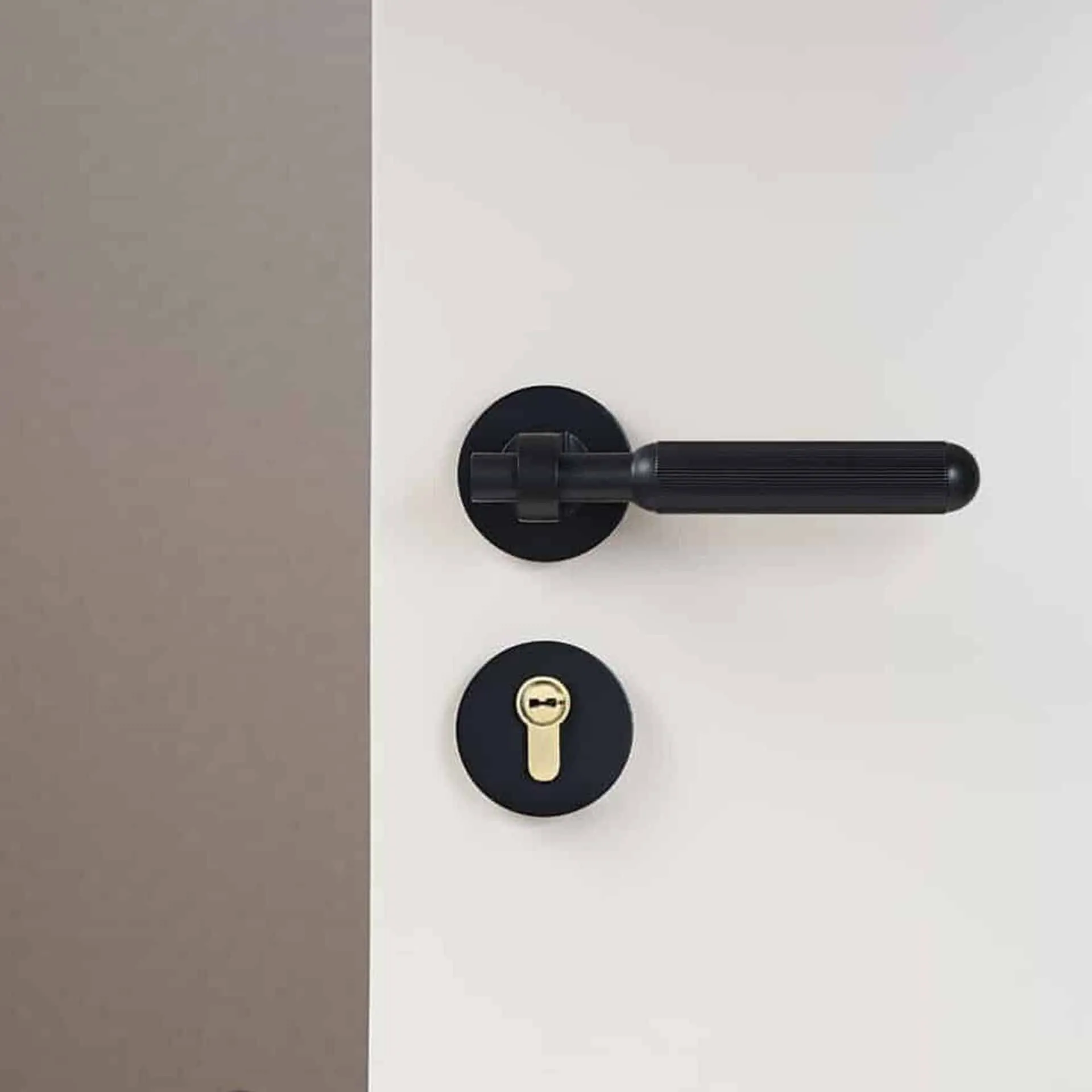PIPE Solid Brass Lever Door Handle & Lock Set